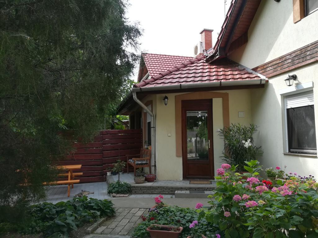 Vargapartman Szeged Exterior foto